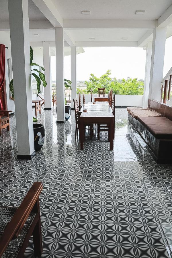 Sunset View Beach Hotel 아루감 베이 외부 사진
