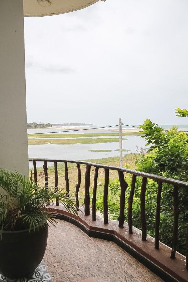 Sunset View Beach Hotel 아루감 베이 외부 사진